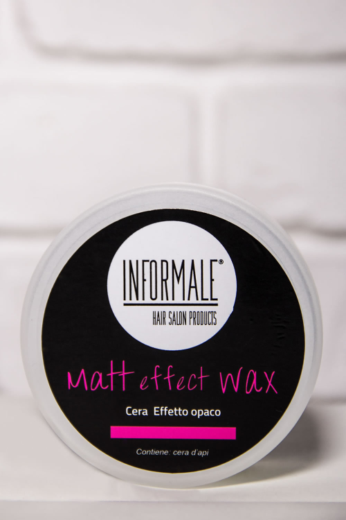 Matt effect wax informale hair salon